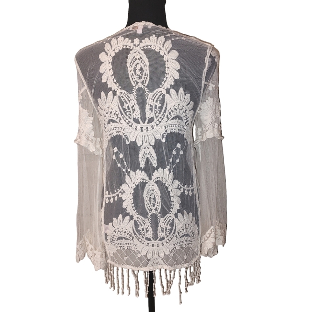 Blu Pepper Lace Embroidered Whimsigoth Cardigan - Picture 4 of 4